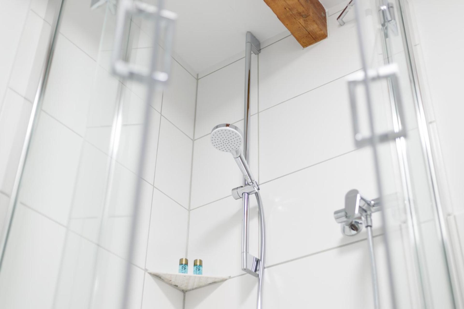 Hotel Zur Traube Uffenheim ภายนอก รูปภาพ