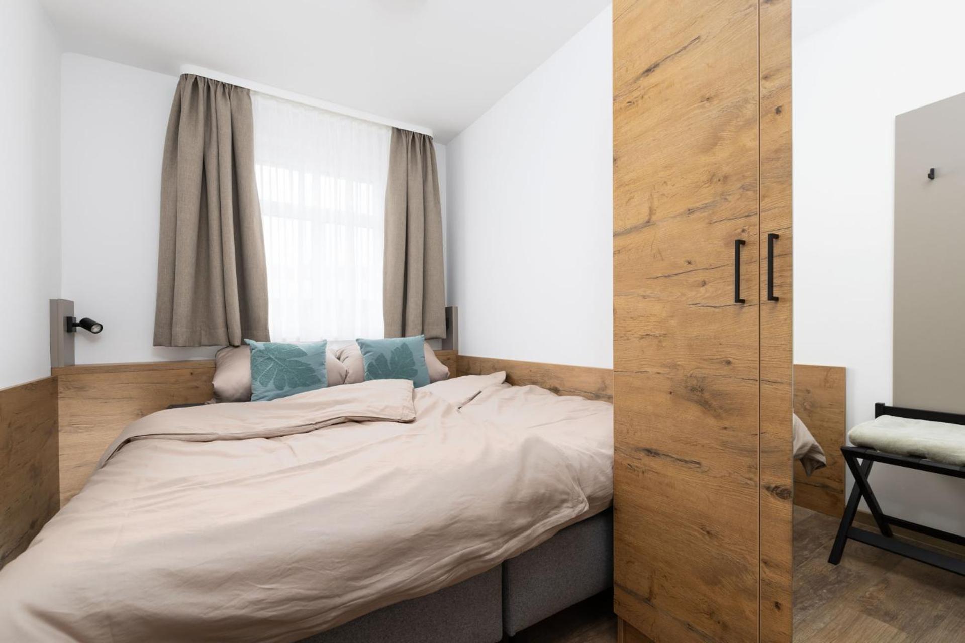 Hotel Zur Traube Uffenheim ภายนอก รูปภาพ