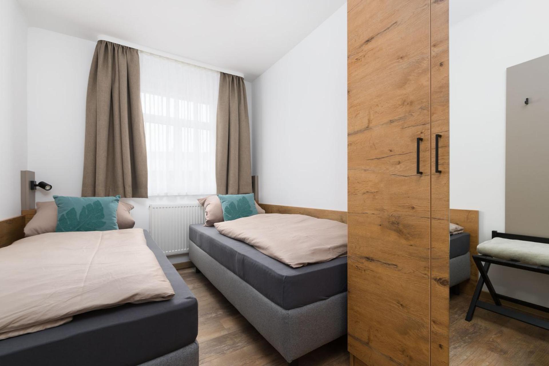 Hotel Zur Traube Uffenheim ภายนอก รูปภาพ