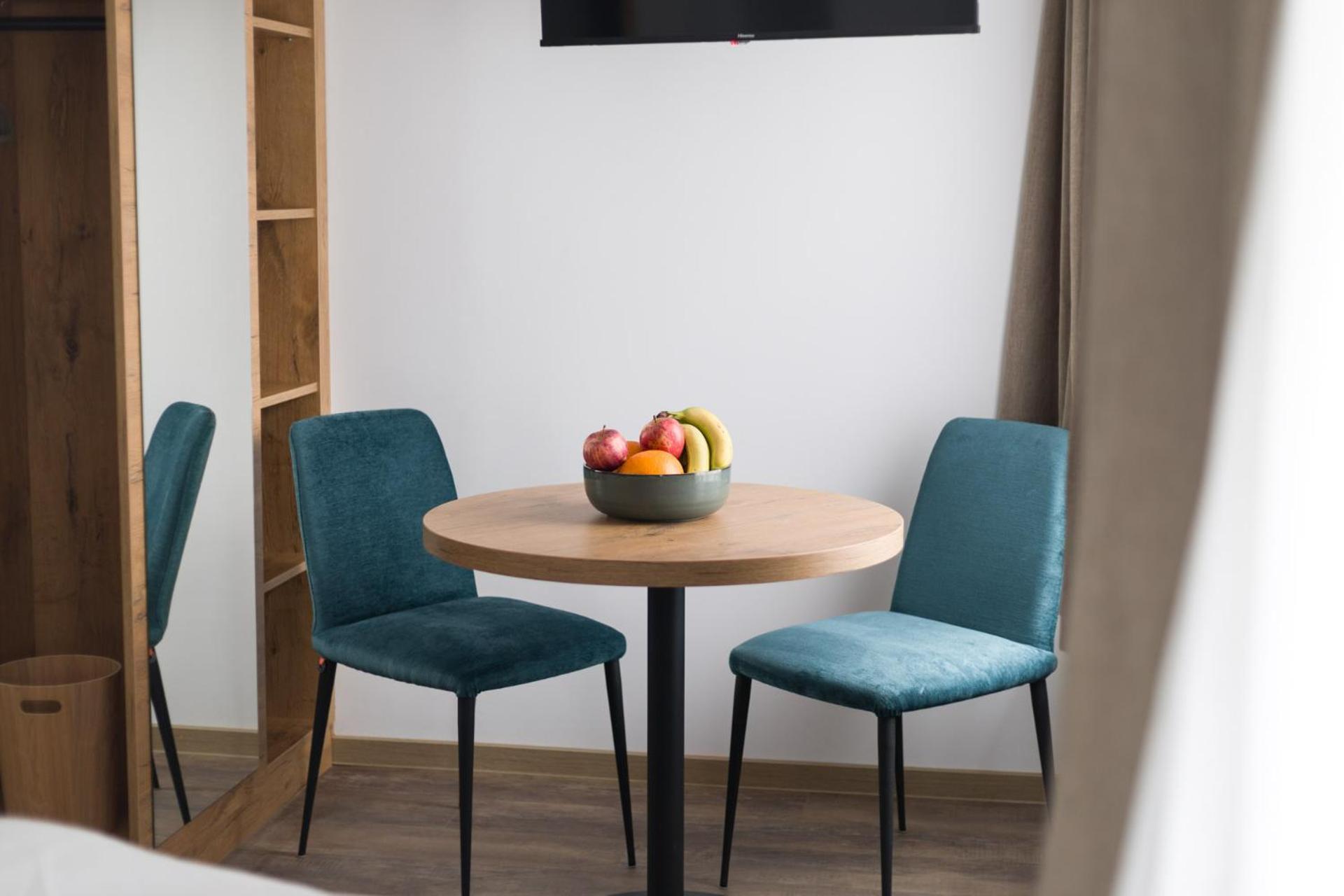 Hotel Zur Traube Uffenheim ภายนอก รูปภาพ